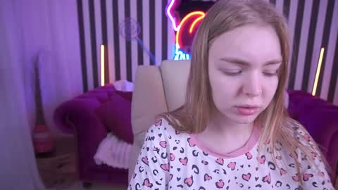  MY NAME IS Emily WELCOME EVERYONE I WILL BE HAPPY TO GIVE YOU WHAT YOU HAVE DREAMED OF FOR SO LONG online show from 04-28-26, 06:07