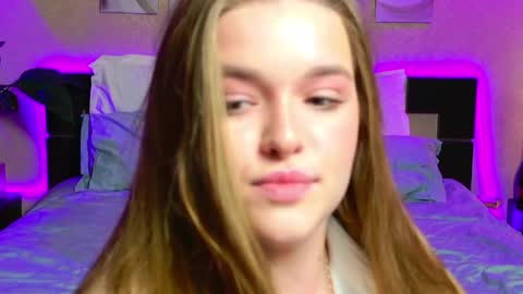 Snapshot of emilywhisperawesome chatting on 04-30-26, 09:41 emilywhisperawesome online show from 04-30-26, 09:41