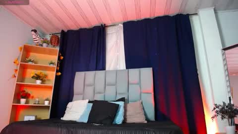 Emily  online show from 01-17-26, 03:11