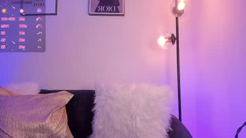 Emily  online show from 07-15-26, 06:35