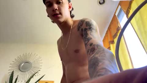 eminem597918 online show from 10-04-25, 07:01