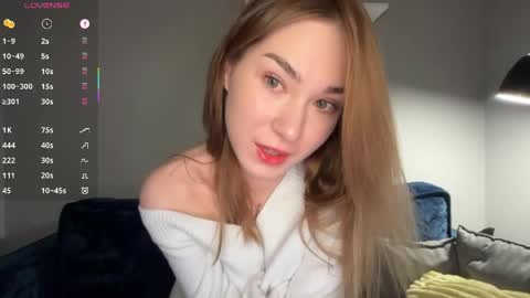 Snapshot of eminemswife chatting on 04-18-26, 02:26 Nadya online show from 04-18-26, 02:26