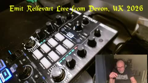 Emit Rellwvart online show from 04-23-26, 02:57