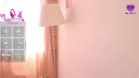 Snapshot of emitaa17228 chatting on 06-19-26, 07:06 emma online show from 06-19-26, 07:06