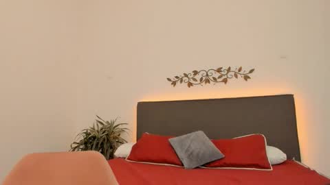 emma  online show from 03-04-25, 11:00