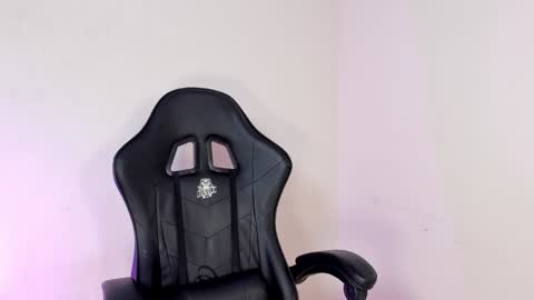 emma online show from 12-26-24, 02:33