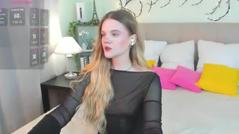emma__peach online show from 05-09-26, 09:03