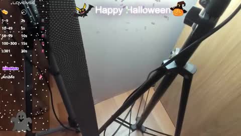 Snapshot of emma__rose1 chatting on 10-31-25, 02:12 emma__rose1 online show from 10-31-25, 02:12