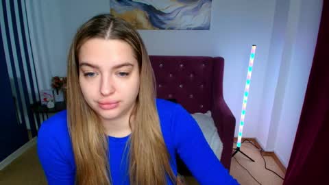 Snapshot of emma__rosss chatting on 05-31-26, 02:09 emma__rosss online show from 05-31-26, 02:09