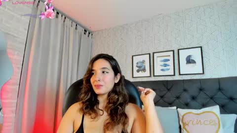 Snapshot of emma__smith01 chatting on 02-20-25, 12:57 Emma online show from 02-20-25, 12:57