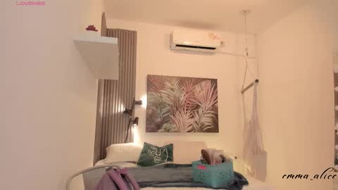 Alice online show from 10-17-25, 12:19