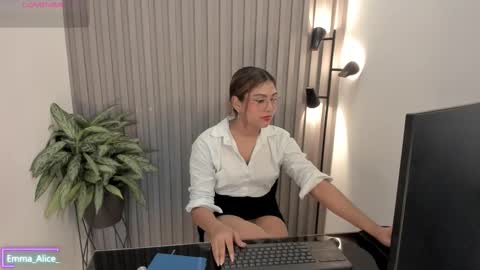 Alice online show from 02-28-26, 11:44