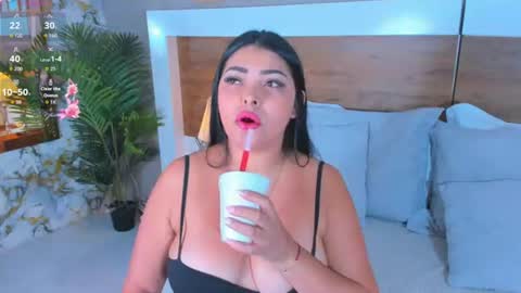 Emma  online show from 06-25-26, 06:51