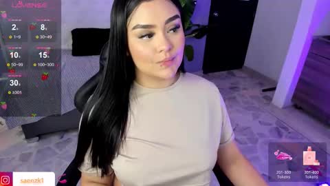 Snapshot of emma_brown022 chatting on 12-20-25, 01:51 emma online show from 12-20-25, 01:51