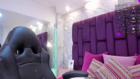 pau online show from 09-28-25, 02:44