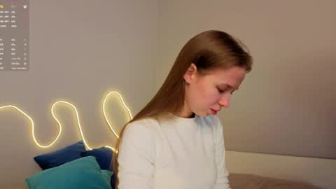 Emma online show from 05-02-26, 02:16