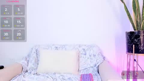 Emma online show from 07-11-26, 12:57