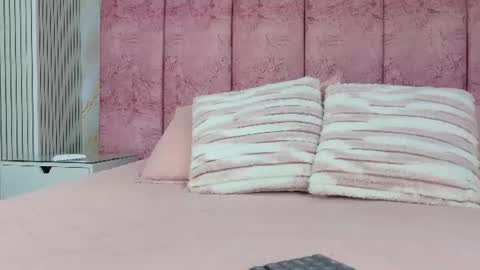 Emma online show from 06-27-26, 03:11