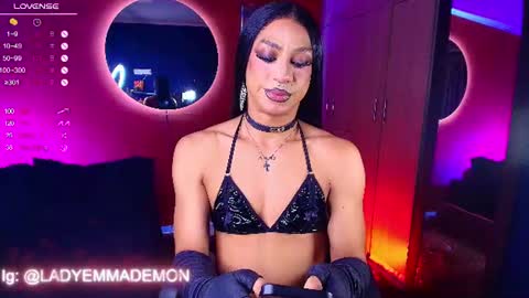 Snapshot of emma_demonn chatting on 08-07-26, 01:51 Mistress Emma Demon online show from 08-07-26, 01:51
