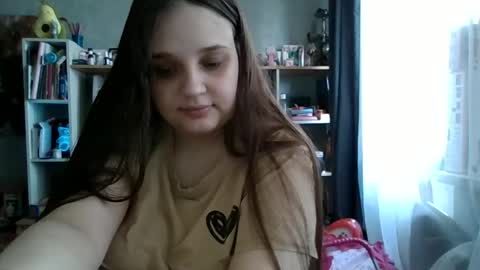 Snapshot of emma_emmochka chatting on 03-05-26, 09:27 emma_emmochka online show from 03-05-26, 09:27