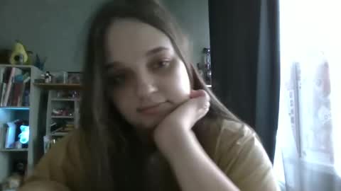 Snapshot of emma_emmochka chatting on 03-06-26, 02:13 emma_emmochka online show from 03-06-26, 02:13