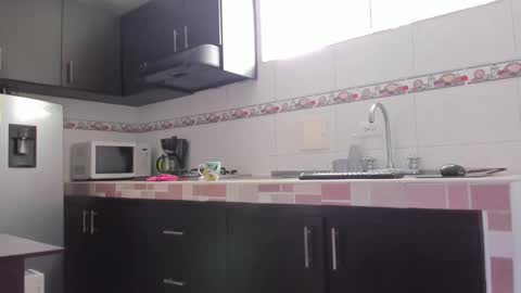 Snapshot of emma_eva1 chatting on 02-23-26, 01:41 Emma online show from 02-23-26, 01:41