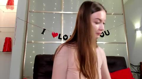 Emma online show from 06-18-26, 04:46
