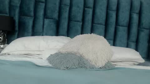 Snapshot of emma_foxi chatting on 09-19-25, 07:47 Emma online show from 09-19-25, 07:47