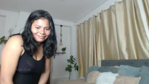 Tell me Emma online show from 06-12-26, 01:32