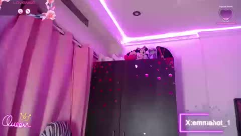 Snapshot of emma_hoot1 chatting on 03-14-26, 02:06 emma online show from 03-14-26, 02:06