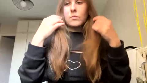 emma_just online show from 02-12-25, 01:06