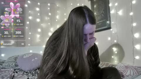 emma_just online show from 04-25-26, 08:17