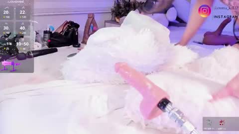 Emma online show from 03-08-25, 01:06