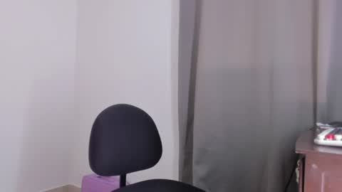 whises lits        online show from 08-02-26, 10:08