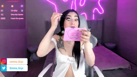 Emma online show from 09-10-25, 04:23