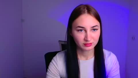 Emma online show from 12-18-24, 12:07