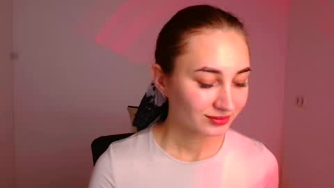 Emma online show from 12-24-24, 06:33