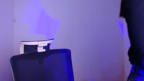 Emma online show from 01-23-25, 09:08