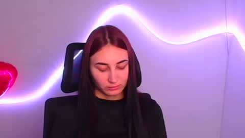 Emma online show from 03-03-25, 04:14