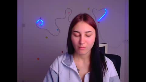 Emma online show from 03-04-25, 12:39