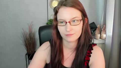 emma online show from 07-28-26, 02:13