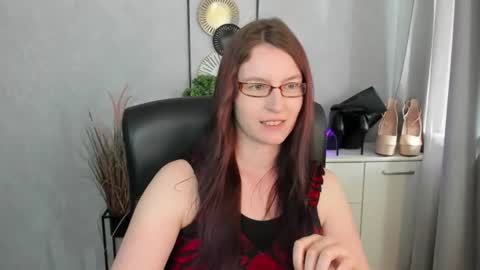 emma online show from 07-28-26, 03:21