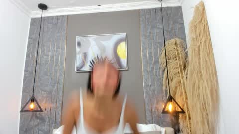 Emma online show from 02-05-26, 11:26