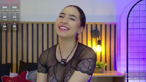 Snapshot of emma_morales_ chatting on 02-17-26, 01:29 Emma morales online show from 02-17-26, 01:29