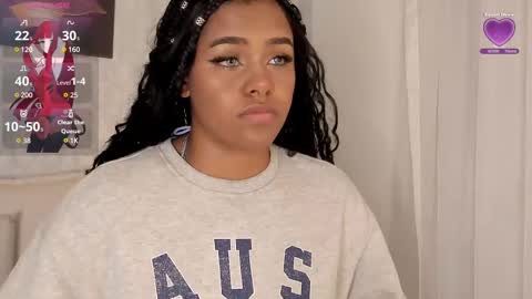 Snapshot of emma_morgann chatting on 02-11-25, 11:21 Emma Morgann online show from 02-11-25, 11:21