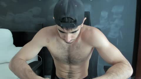 Snapshot of emma_muscle_ chatting on 02-22-25, 09:26 emma online show from 02-22-25, 09:26