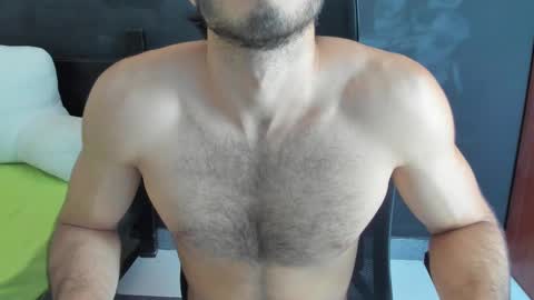 Snapshot of emma_muscle_ chatting on 02-28-25, 12:43 emma online show from 02-28-25, 12:43