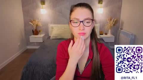 Emma Myer online show from 05-05-26, 02:08