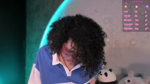     online show from 10-25-25, 10:23