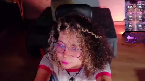 Snapshot of emma_nakamura chatting on 07-28-26, 11:17 online show from 07-28-26, 11:17